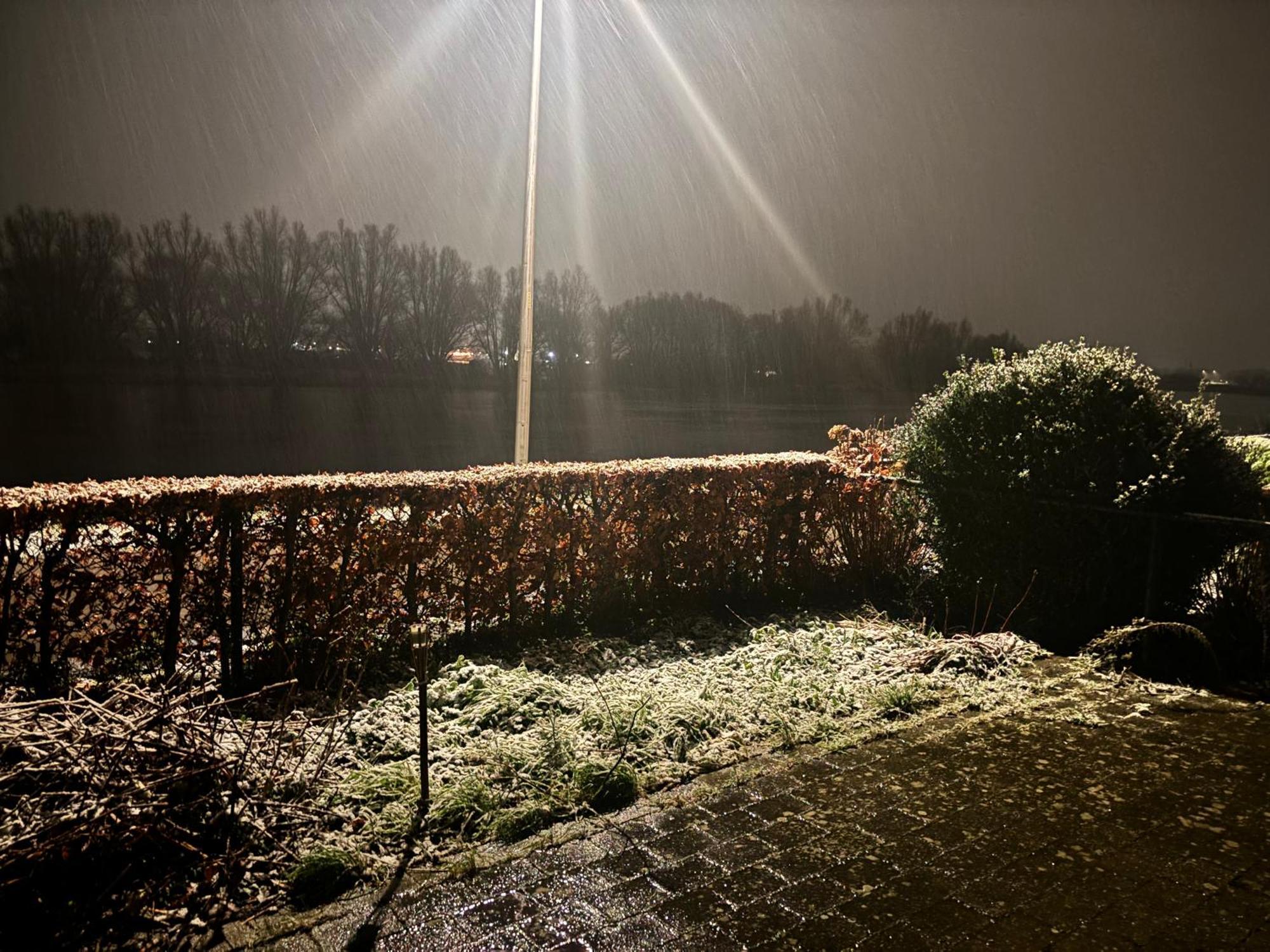 Thuiskomen, Genieten Aan Het Water Maaseik Εξωτερικό φωτογραφία