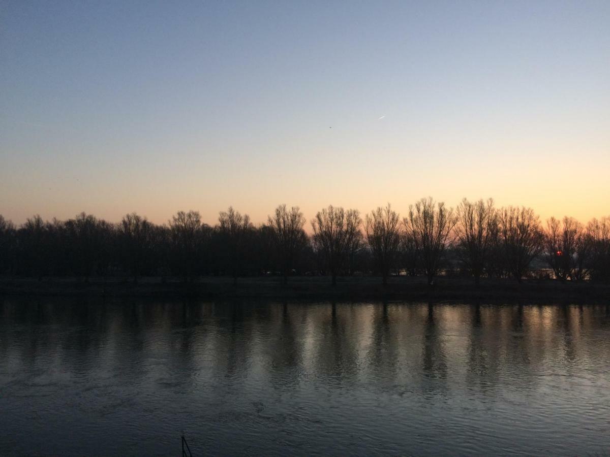 Thuiskomen, Genieten Aan Het Water Maaseik Εξωτερικό φωτογραφία